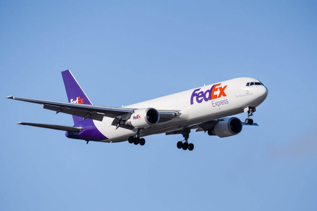 Chuyển phát nhanh FedEx